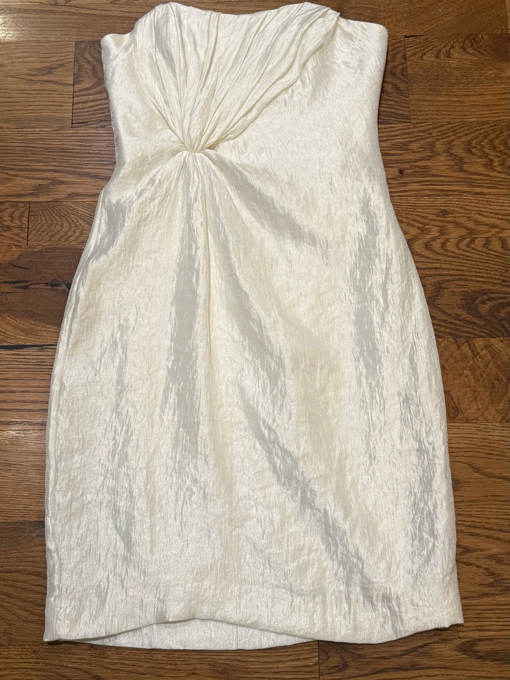 NWT. Tufi Duek. Ivory Strapless Twist Front Dress. Size Medium.